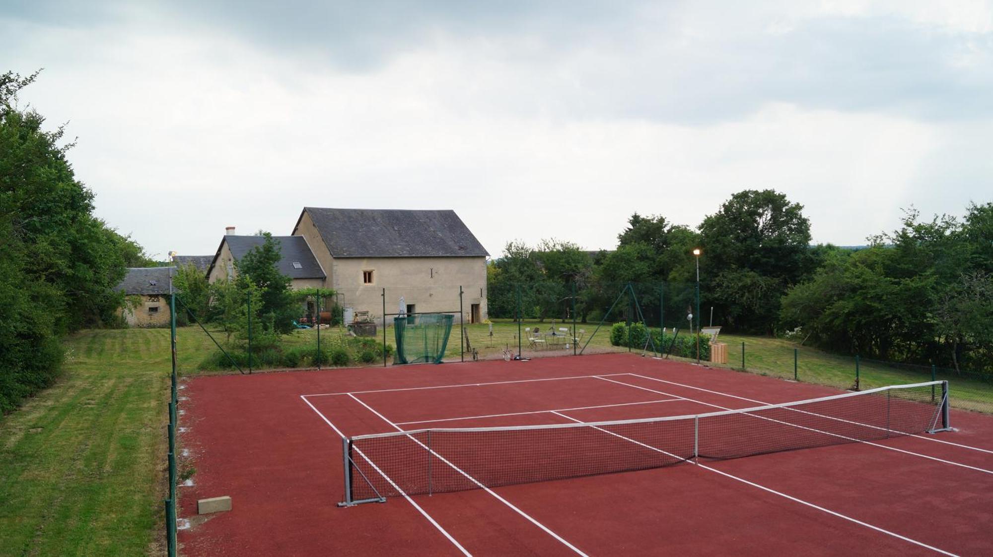 La Vache Tennis Prive Crux-la-Ville エクステリア 写真